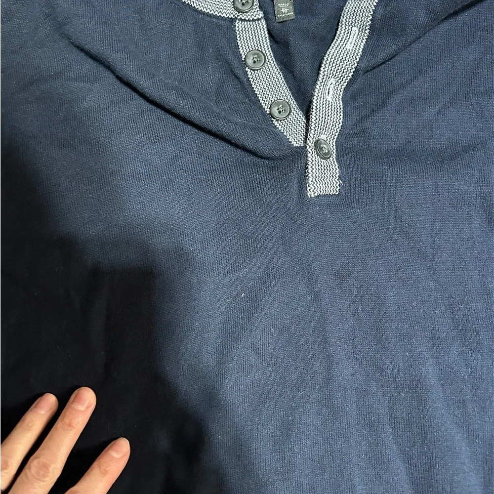 Express Navy Button-Up Henley Size XL - Picture 3 of 3